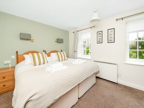 2 bedrooms, free WiFi, bed sheets