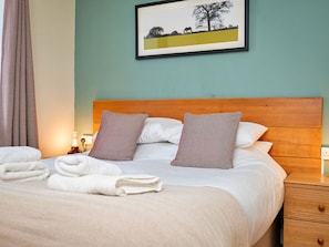 1 chambre, Wi-Fi gratuit, draps fournis