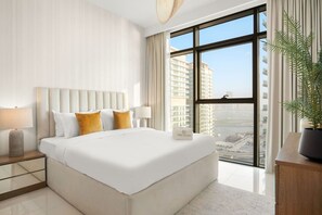 2 bedrooms, iron/ironing board, travel cot, free WiFi