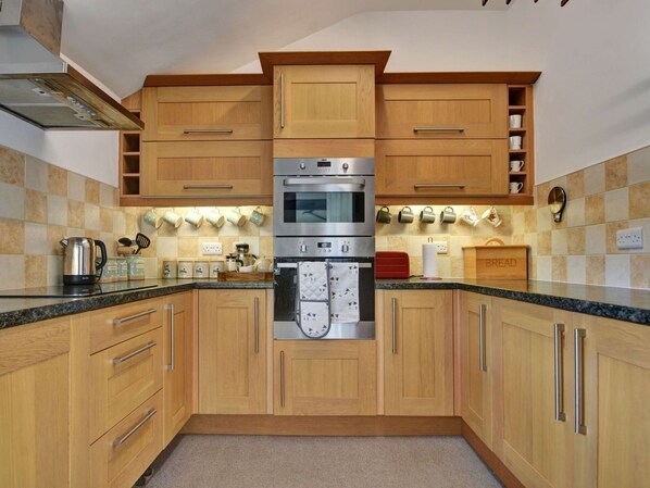Microwave, oven, highchair