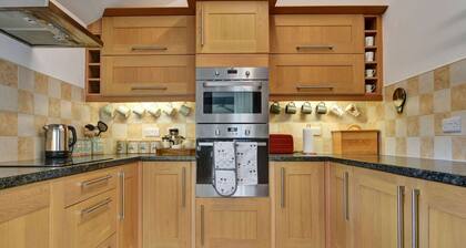 Wonderful villa for 4 guests with WIFI and pets allowed