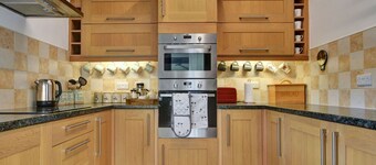 Wonderful villa for 4 people with WIFI, pets allowed and parking