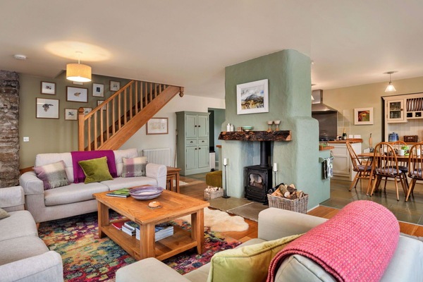 Ombre, Chaîne De Montagnes, Structure En Plein Air, Eco Hôtel, Plate-Forme, Mobilier De Jardin, Jardin, Chaise, Aménagement Paysager, Dur