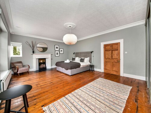 Wonderful  villa for 14 guests with hot tub, WIFI, TV and pets allowed
