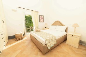 5 Schlafzimmer, Bügeleisen/Bügelbrett, Reisekinderbett, WLAN