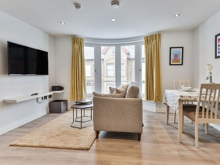 Lovely Apartment For 2 Guests With Wifi, Tv And Pets Allowed - Filey