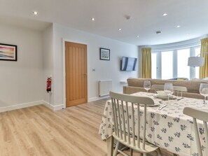 Interior - Nice apartment for 4 guests with WIFI, TV and pets allowed (Filey)