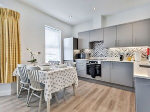 Microwave, oven, dishwasher, toaster