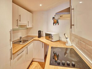 Microwave, oven, dishwasher