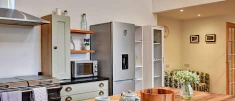 Microwave, oven, dishwasher