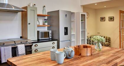 Stunning villa for 8 guests with WIFI
