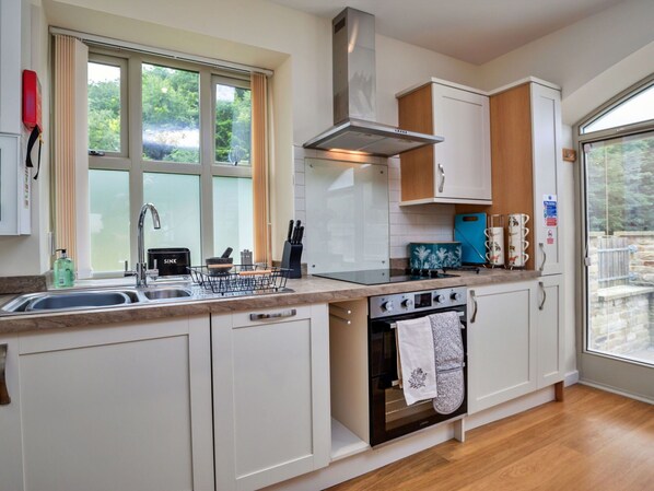 Microwave, oven
