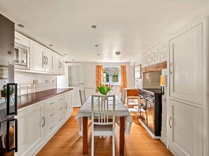 Microwave, oven, dishwasher
