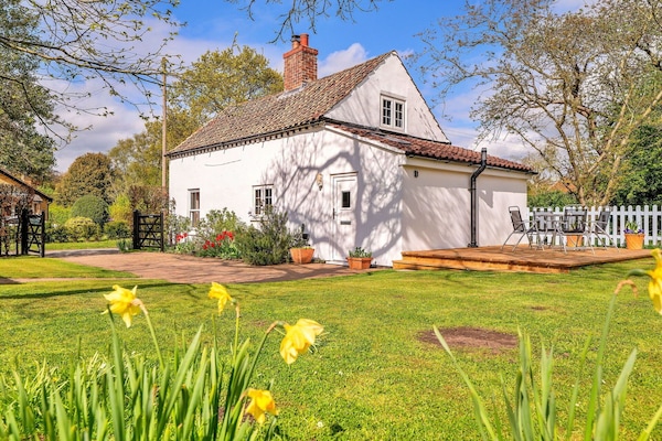 Schatten, Gebirge, Outdoor Struktur, Eco Hotel, Deck, Gartenmöbel, Garten, Stuhl, Landscaping, Hartholz