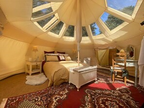 8 chambres, Wi-Fi gratuit, draps fournis