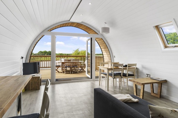 Ombre, Chaîne De Montagnes, Structure En Plein Air, Eco Hôtel, Plate-Forme, Mobilier De Jardin, Jardin, Chaise, Aménagement Paysager, Dur