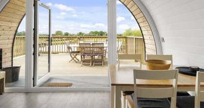 Wonderful  villa for 6 people with hot tub, TV, terrace and pets allowed