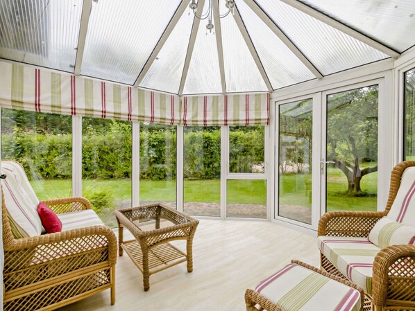 Interior - Stunning villa for 12 guests with WIFI and pets allowed (Sawston)