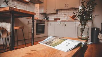 Microwave, oven, dishwasher