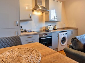 Microwave, oven