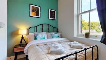 1 bedroom, free WiFi, bed sheets