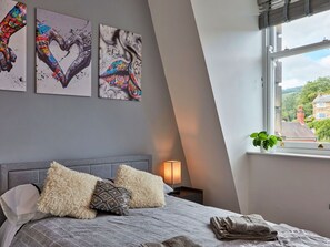 2 bedrooms, free WiFi, bed sheets