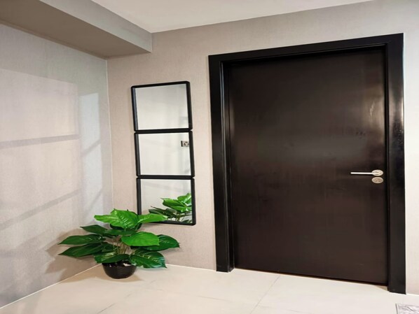 Shared Dormitory, 1 Bedroom, Accessible, Smoking | Interior