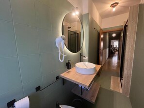 Apartment, 2 Bedrooms, Smoking, Terrace | Bathroom - Casa Dora Sunflower Apartment (Fucecchio)