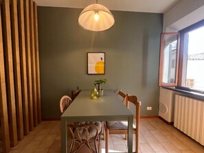 Apartment, 2 Bedrooms, Smoking, Terrace | Dining room - Casa Dora Sunflower Apartment (Fucecchio)