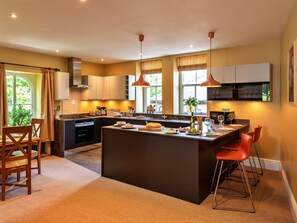 Microwave, oven, dishwasher
