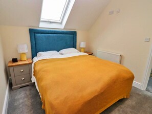 1 chambre, lit parapluie, Wi-Fi gratuit, draps fournis