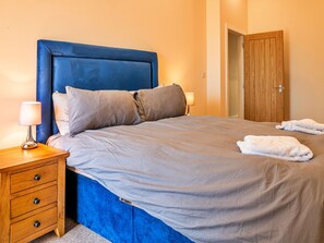 4 Schlafzimmer, Reisekinderbett, kostenloses WLAN, Bettwäsche