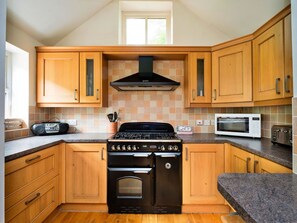 Microwave, oven, dishwasher