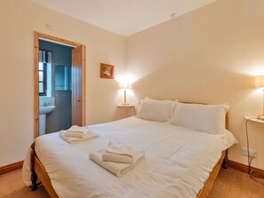 6 chambres, lit parapluie, Wi-Fi gratuit, draps fournis
