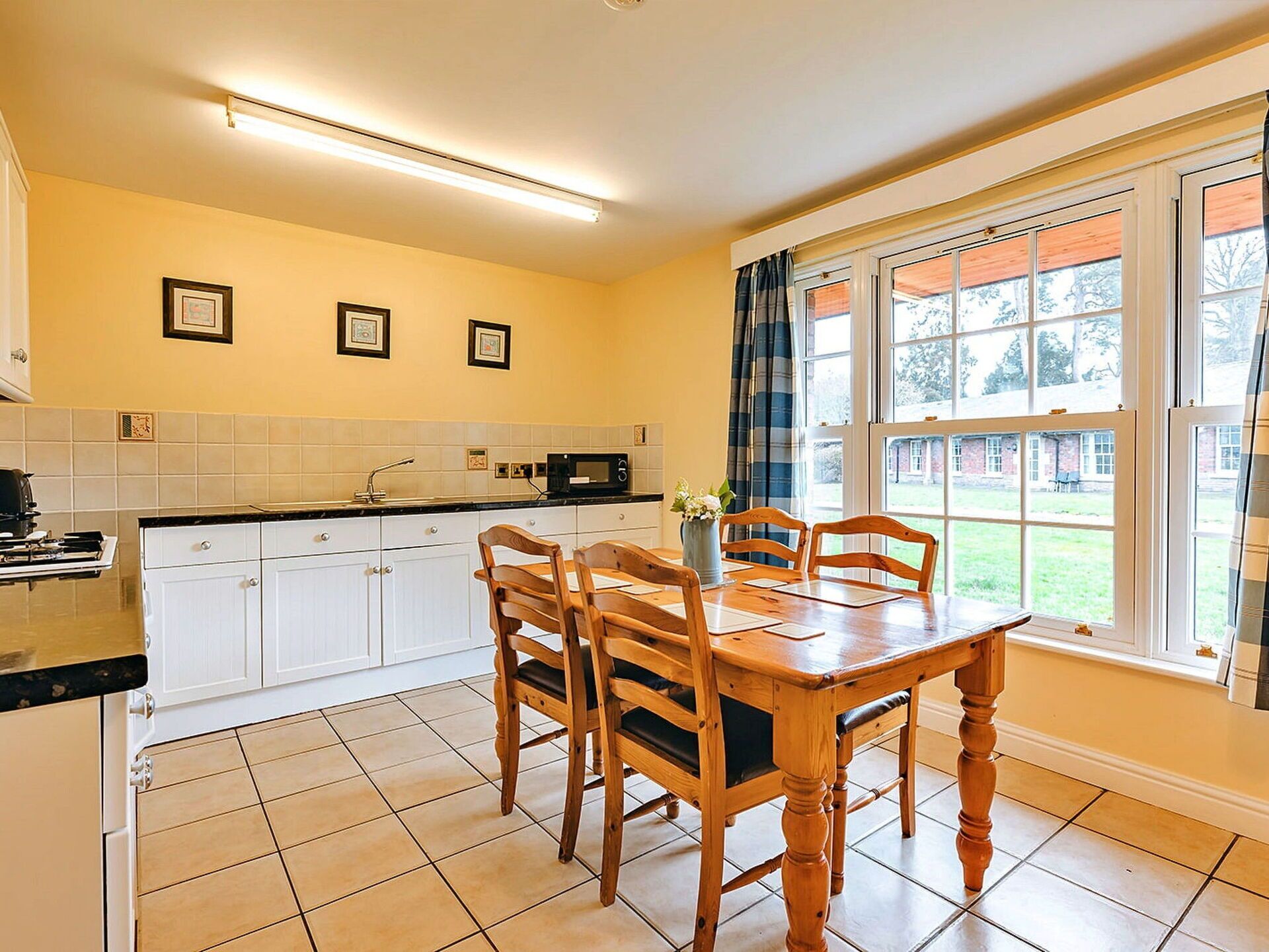 Microwave, oven, dishwasher