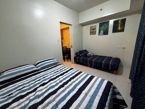 Condo, 1 Bedroom, Accessible, Smoking