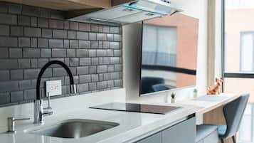 Fridge, microwave, cookware/dishes/utensils