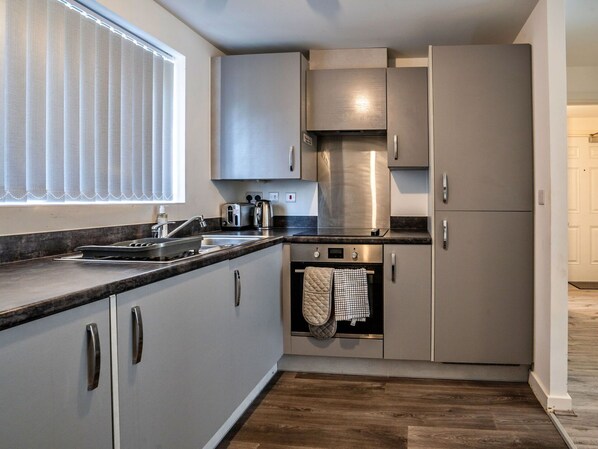 Microwave, oven
