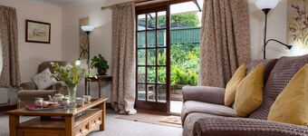 Beautiful villa for 2 people with WIFI, TV and parking