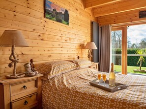 1 makuuhuone, ilmainen Wi-Fi, vuodevaatteet