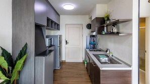 Condo, 1 Bedroom, Balcony, City View | Interior - TC Contel At True Digital Park (Bangkok)