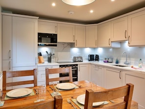 Microwave, oven, dishwasher