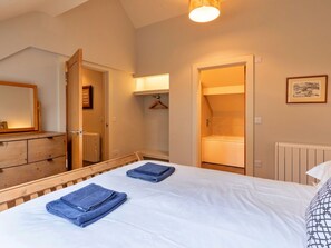 4 chambres, Wi-Fi gratuit, draps fournis