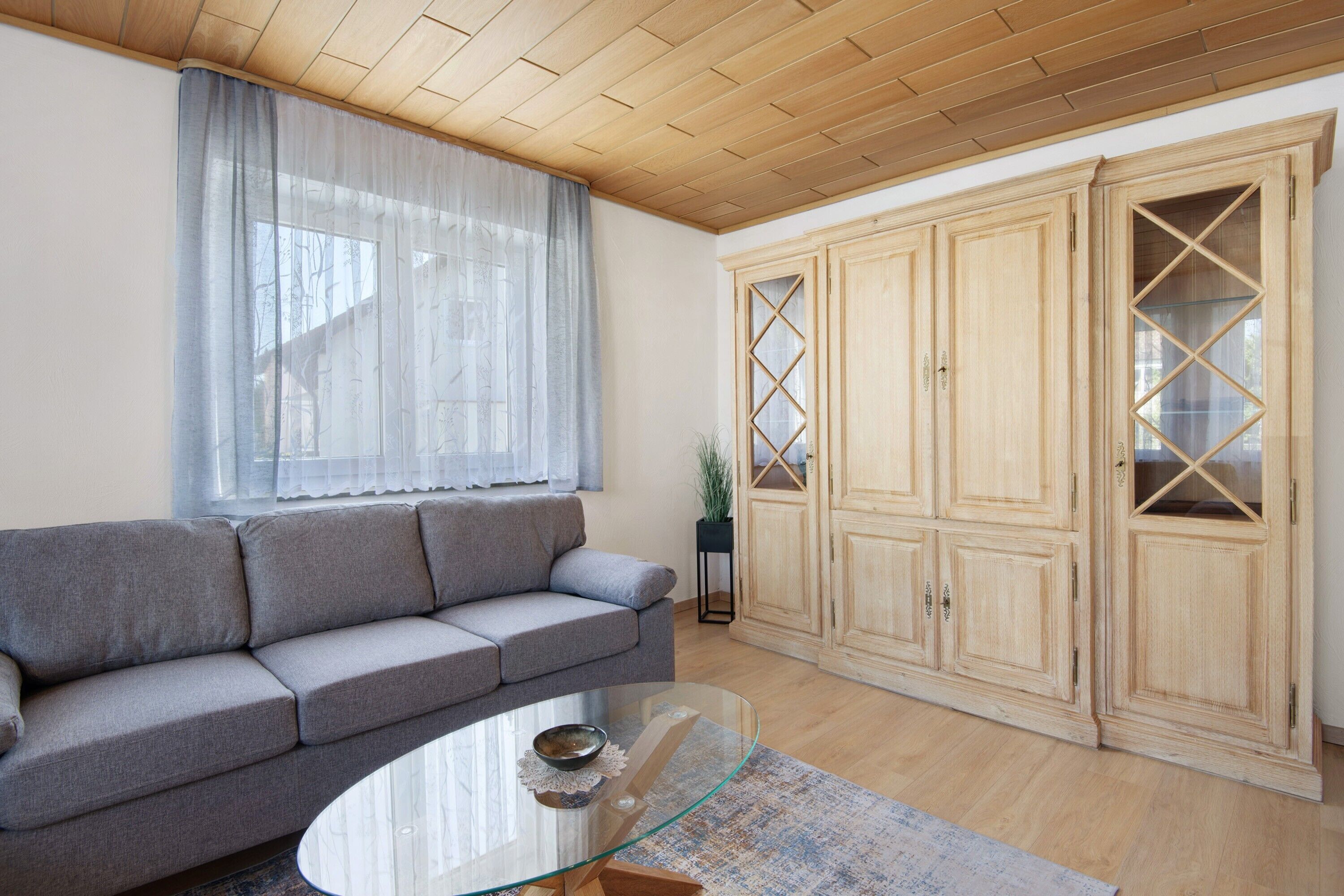 Fernseher, Stereoanlage