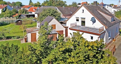 Holiday Home 'Donauliebe' with Private Terrace and Garden