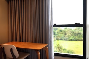 Double Room | Desk, laptop workspace, free WiFi, bed sheets