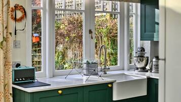 Microwave, oven, dishwasher