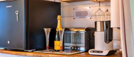 Mikrobølgeovn, opvaskemaskine