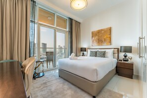 1 bedroom, in-room safe, iron/ironing board, free WiFi