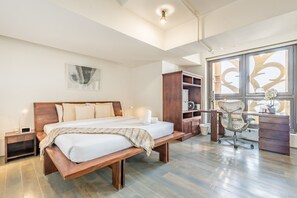 1 chambre, coffres-forts dans les chambres, fer et planche à repasser